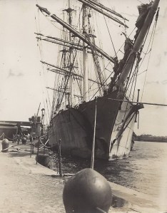 'Fortuna', Argentine ship discharging whale oil at Birkenhead just previous to leaving on her last trip. You will remember she was destroyed by fire during gale off Irish coast 1927. Her crew were all Norwegians.